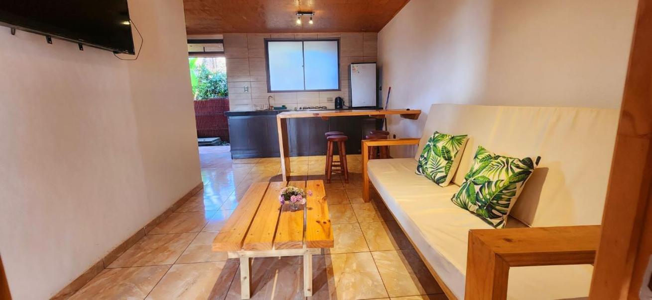 Apartamentos Tupuna Lodge Hanga Roa Eksteriør billede